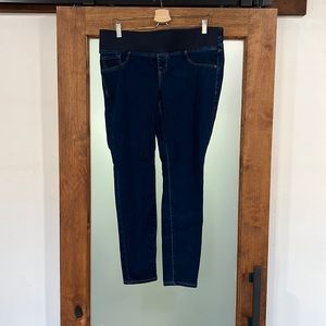 Old Navy maternity rock star super skinny jeans size 12